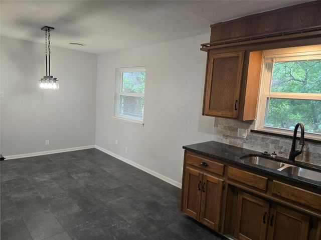 519 Forrest Lane, Denison, TX 75021
