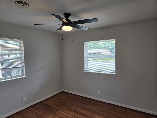519 Forrest Lane, Denison, TX 75021