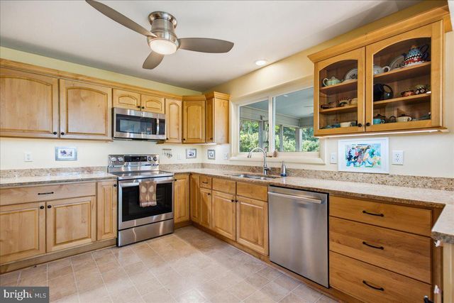 2400 VERN RD, Port Republic, MD 20676