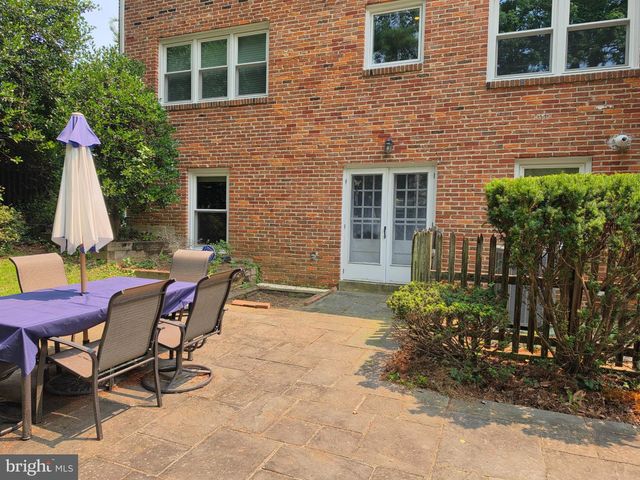 7226 OLD GATE RD, Rockville, MD 20852