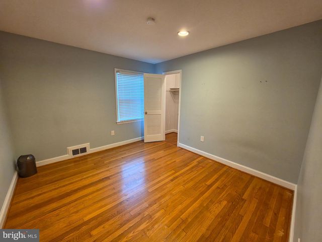7226 OLD GATE RD, Rockville, MD 20852