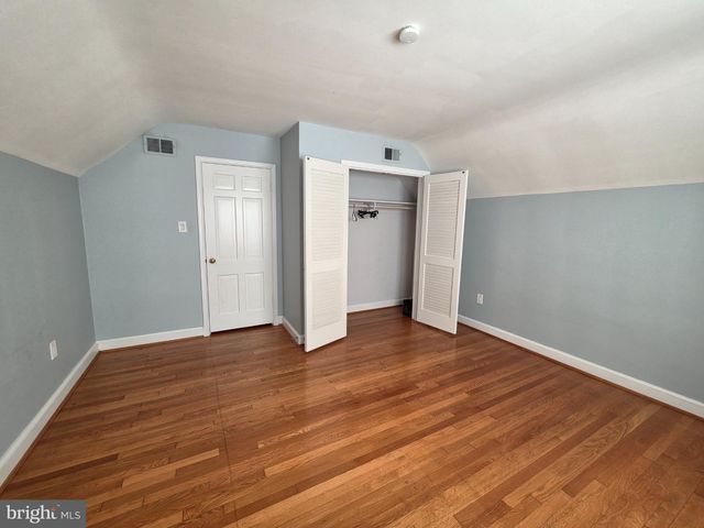 7226 OLD GATE RD, Rockville, MD 20852