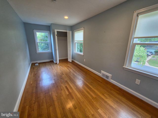 7226 OLD GATE RD, Rockville, MD 20852