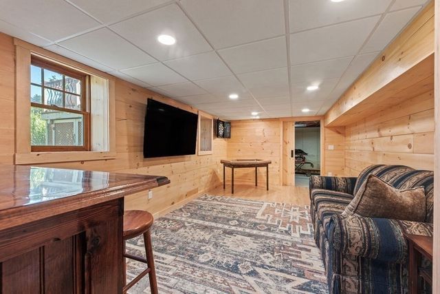 264 Bay Rd, Easton, MA 02334