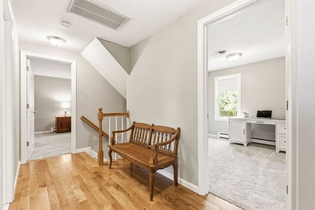 264 Bay Rd, Easton, MA 02334