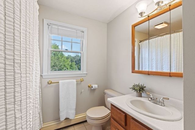 264 Bay Rd, Easton, MA 02334
