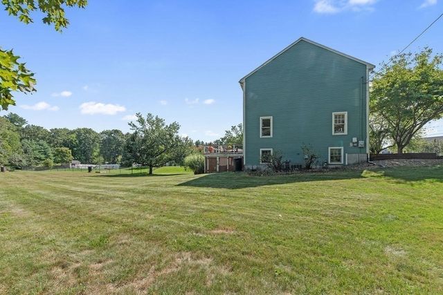 264 Bay Rd, Easton, MA 02334