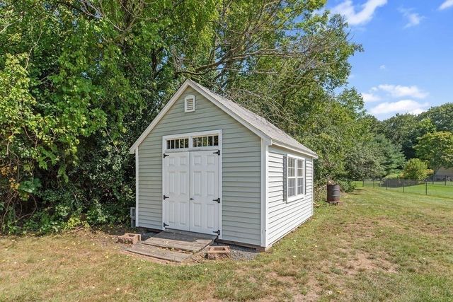 264 Bay Rd, Easton, MA 02334