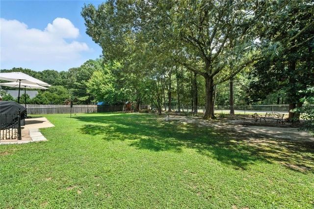 111 Brownsmill Drive, Grayson, GA 30017