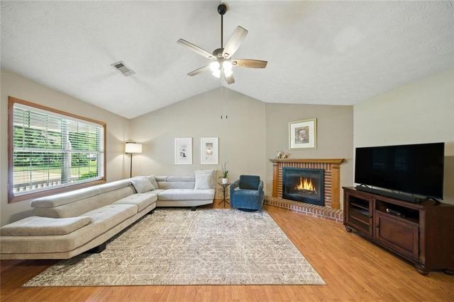 111 Brownsmill Drive, Grayson, GA 30017