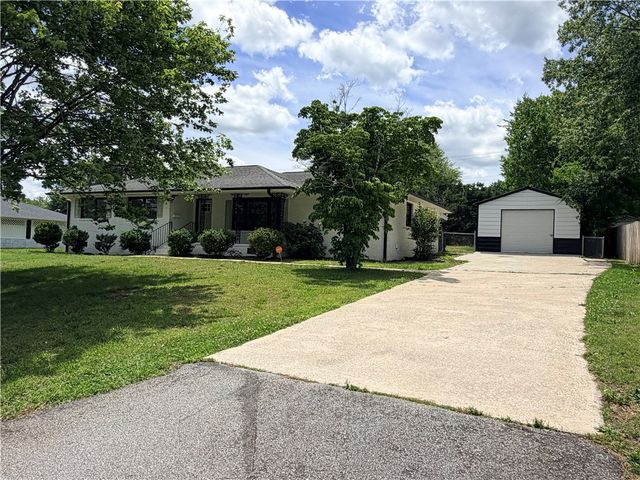 2304 Poplar Lane, Anderson, SC 29621