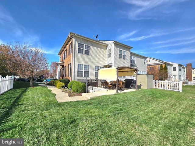 1012 LLANO DR, La Plata, MD 20646