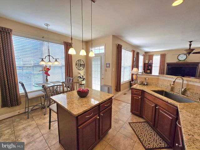 1012 LLANO DR, La Plata, MD 20646