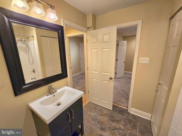 1012 LLANO DR, La Plata, MD 20646