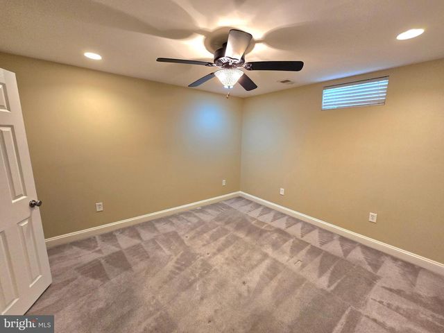 1012 LLANO DR, La Plata, MD 20646