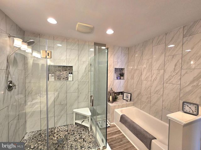 1012 LLANO DR, La Plata, MD 20646