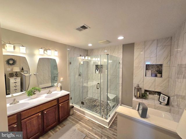 1012 LLANO DR, La Plata, MD 20646