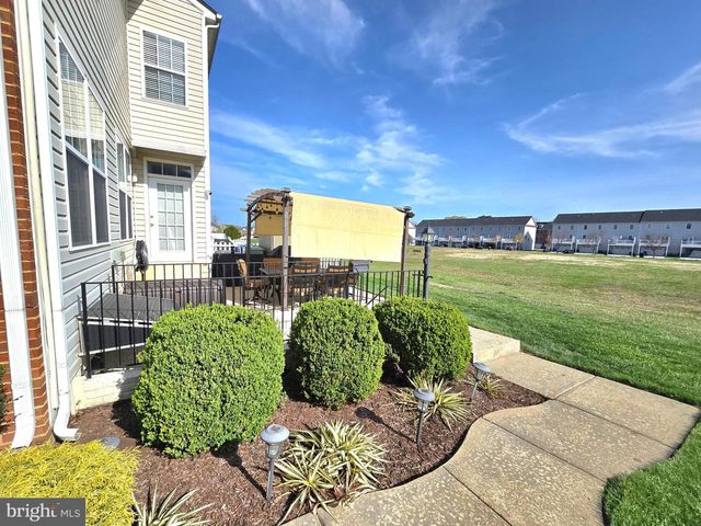 1012 LLANO DR, La Plata, MD 20646