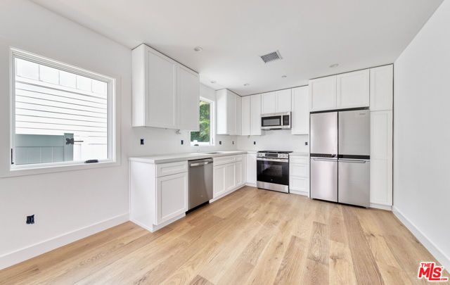 4287 La Salle Avenue, Culver City, CA 90232