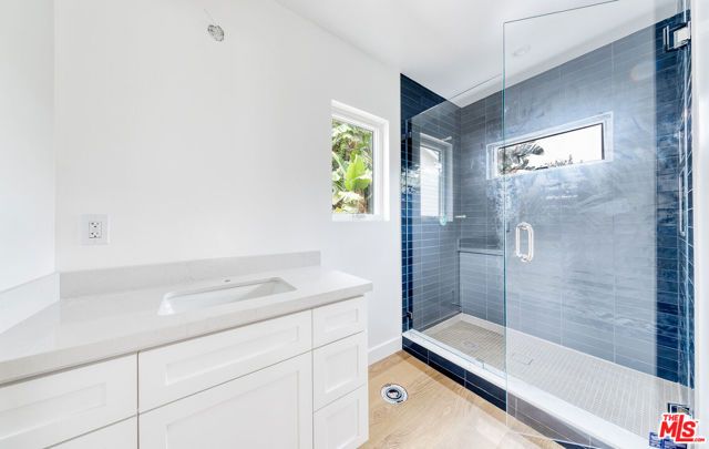4287 La Salle Avenue, Culver City, CA 90232