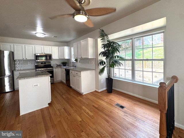 2000 CHITA CT, Temple Hills, MD 20748