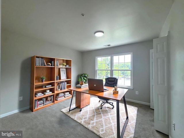 2000 CHITA CT, Temple Hills, MD 20748
