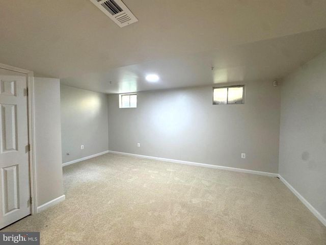 2000 CHITA CT, Temple Hills, MD 20748