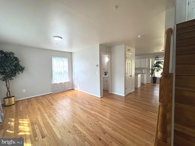2000 CHITA CT, Temple Hills, MD 20748
