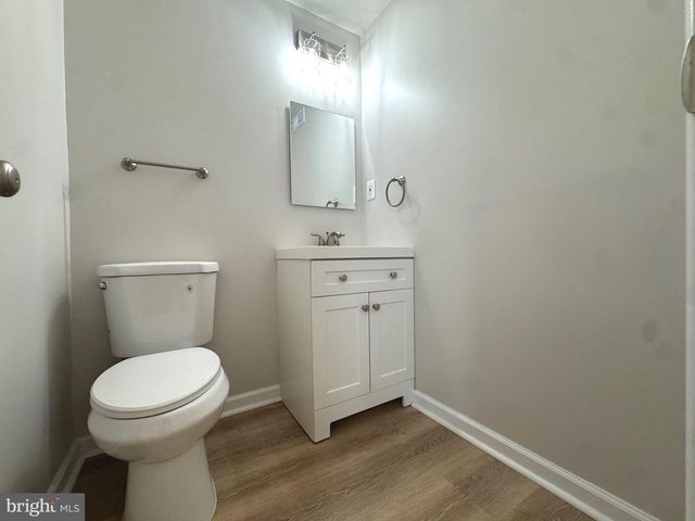 2000 CHITA CT, Temple Hills, MD 20748