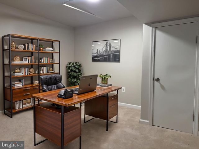 2000 CHITA CT, Temple Hills, MD 20748