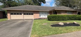 5442 Kinglet Street, Houston, TX 77096