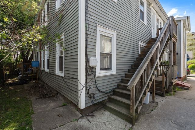 55-59 Margaret St, Springfield, MA 01105