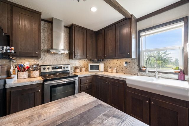 15955 W Highway 31, Purdon, TX 76679