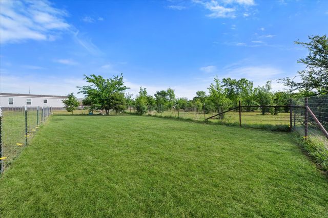 15955 W Highway 31, Purdon, TX 76679