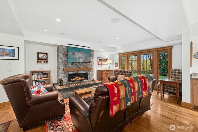 12950 297th Place NE, Duvall, WA 98019