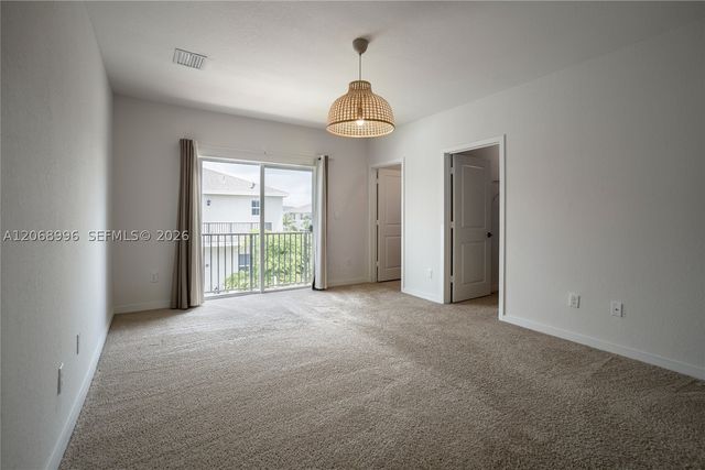 833 SE 19th St, Homestead, FL 33034