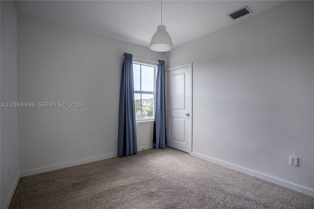 833 SE 19th St, Homestead, FL 33034