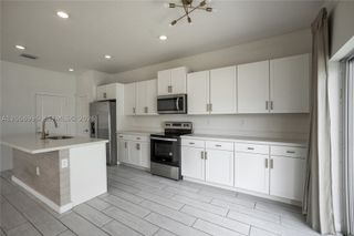 833 SE 19th St, Homestead, FL 33034
