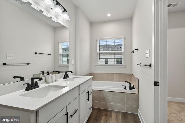 418 PITCH PINE WAY, Exton, PA 19341