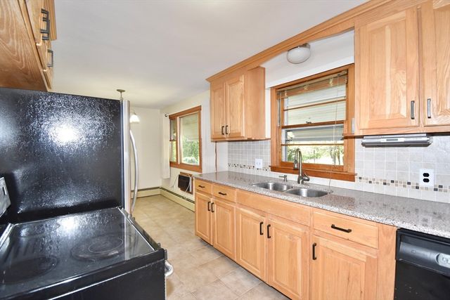 74 Blanche Street, Springfield, MA 01119
