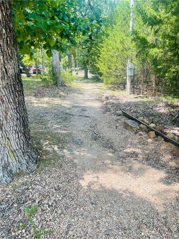 11668 Dogwood Drive, Garfield, AR 72732