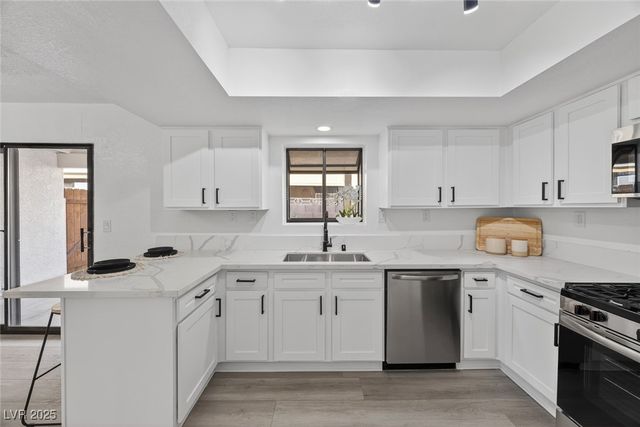 653 Lineshack Lane, Las Vegas, NV 89110