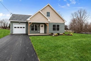 32 Upper Gilman Street # 7, St. Albans City, VT 05478