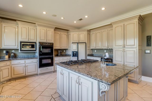 25168 Hillbrooke Lane, Pass Christian, MS 39571