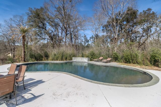 25168 Hillbrooke Lane, Pass Christian, MS 39571