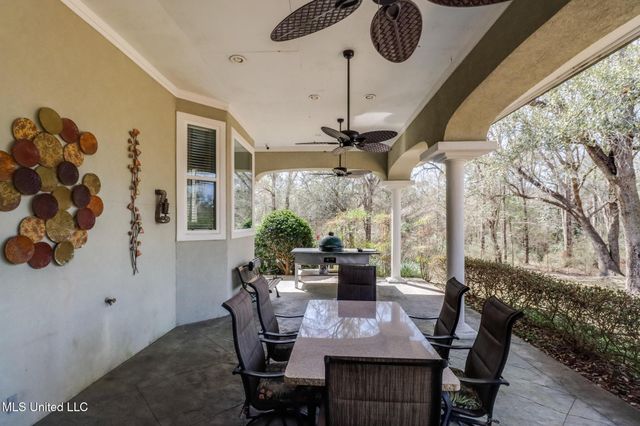 25168 Hillbrooke Lane, Pass Christian, MS 39571