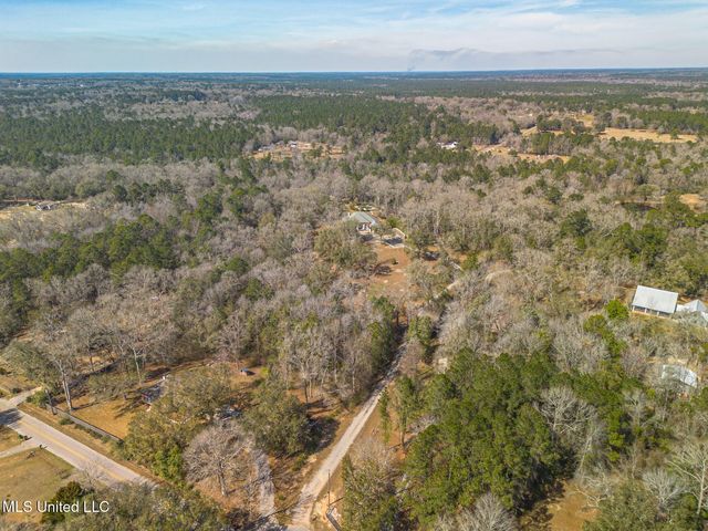 25168 Hillbrooke Lane, Pass Christian, MS 39571