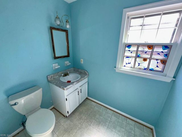 4444 Leatherwood DR, Virginia Beach, VA 23462