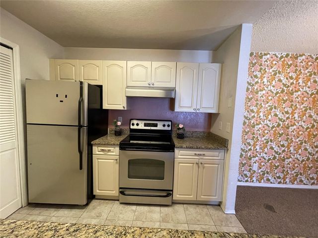 2550 N ALAFAYA TRAIL 6304, Orlando, FL 32826