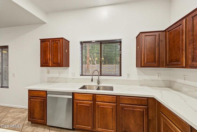 15523 W CENTRAL Street, Surprise, AZ 85374